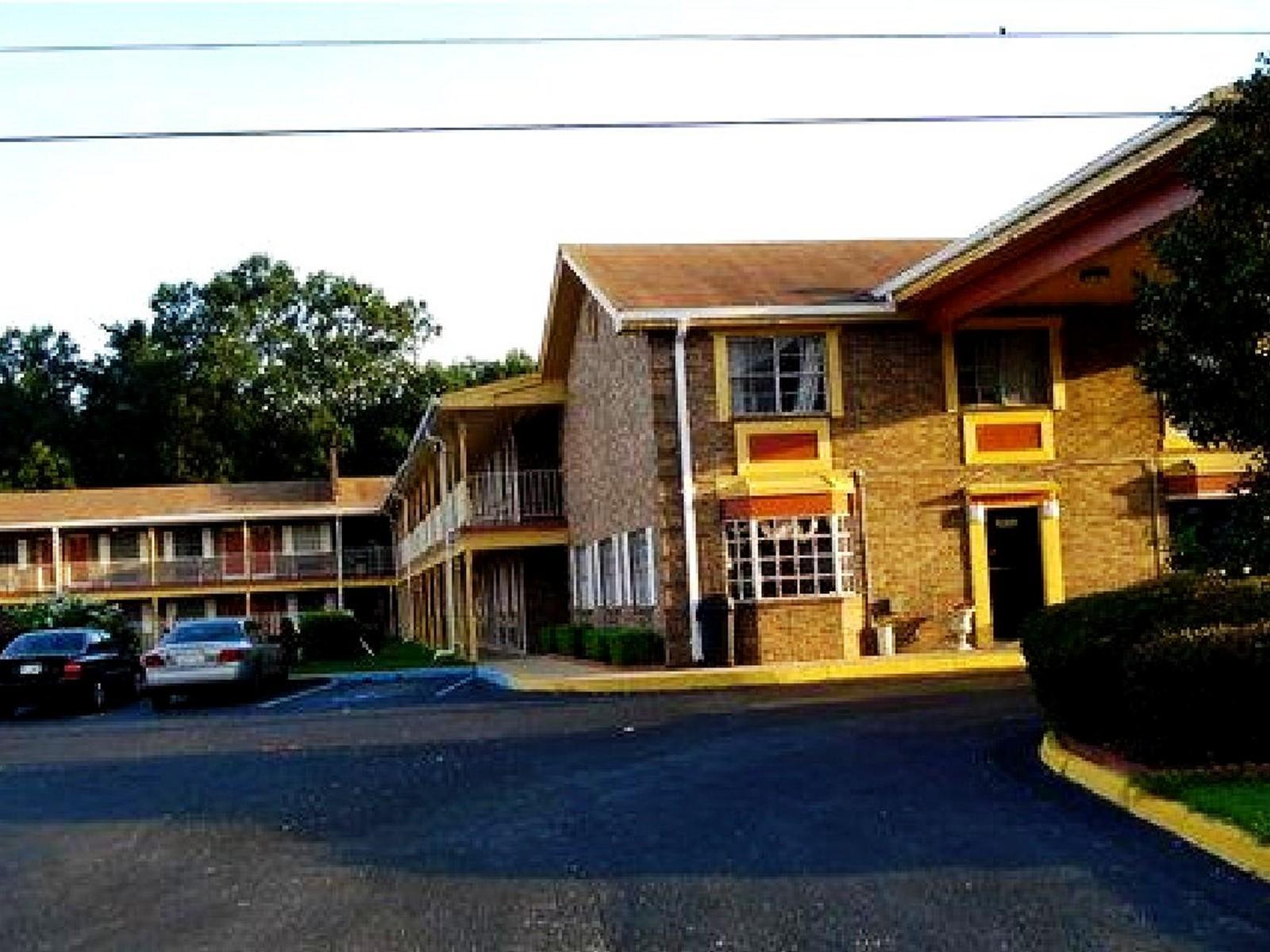 Holiday Inn Express Montgomery East I-85 By Ihg Екстериор снимка